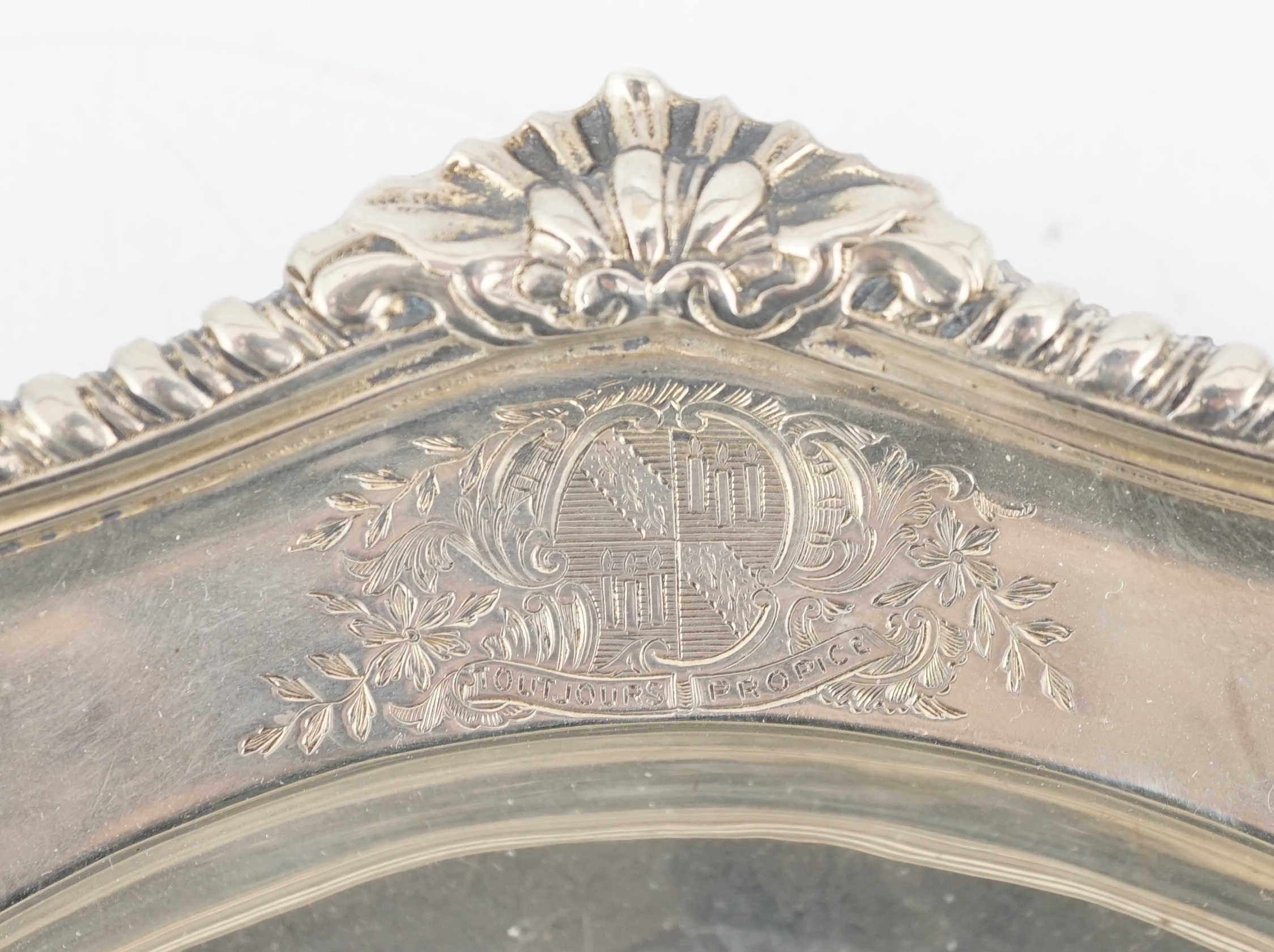 A George III silver soup plate, by Parker & Wakelin